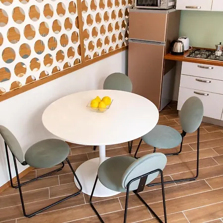 Apartment Taonasi *